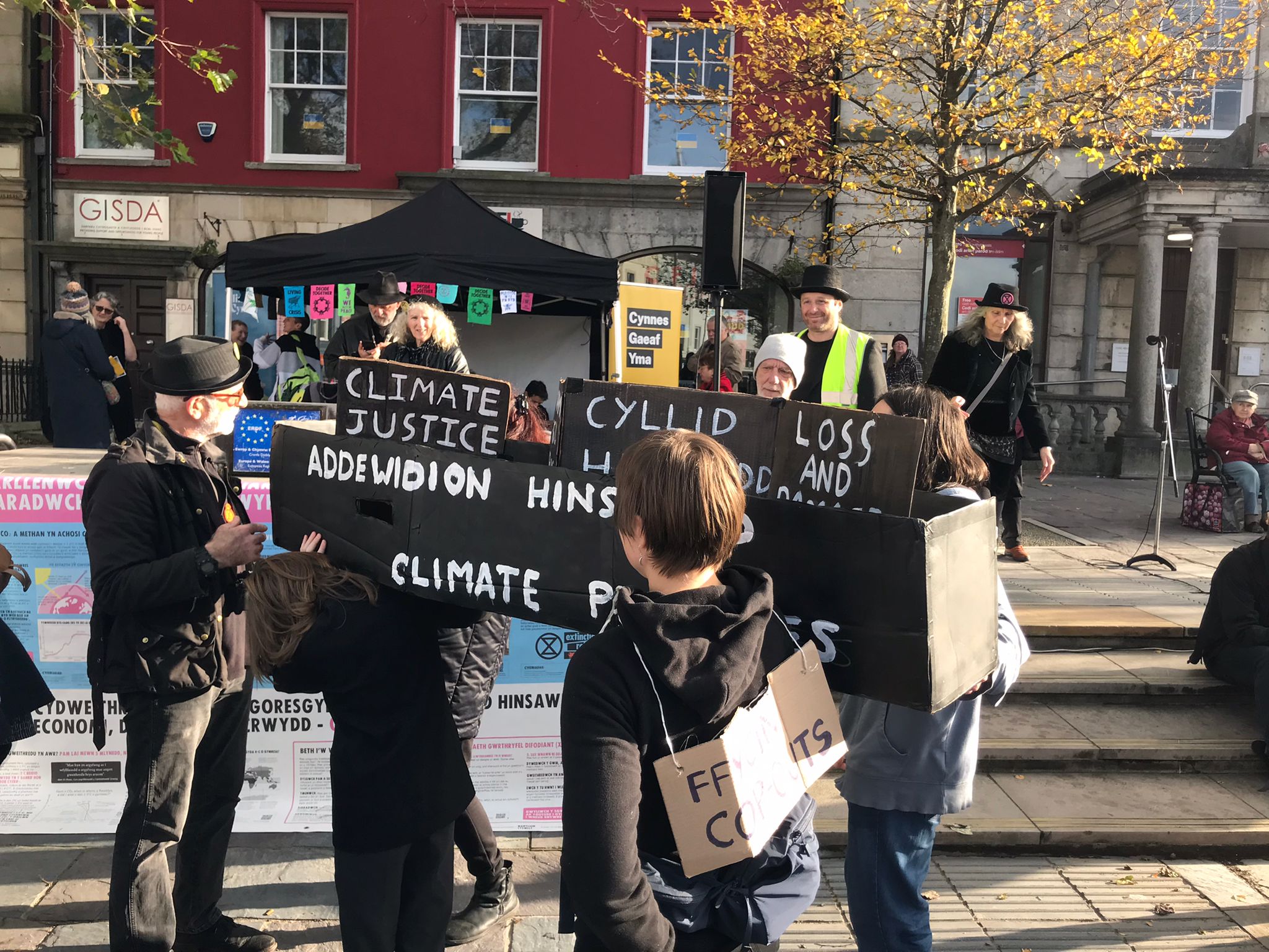 COP 27 rally in Caernarfon (photo courtesy of Rory Francis)