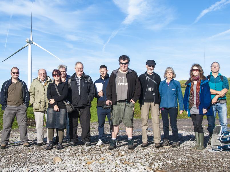 Friends of the Earth Cymru and Wales local group members visit Pant y Wal wind farm near Bridgend, Wales, October 2013/Aelodau grŵp lleol Cyfeillion y Ddaear Cymru a Chymru yn ymweld â fferm wynt Pant y Wal ger Pen-y-bont ar Ogwr, Cymru, Hydref 2013